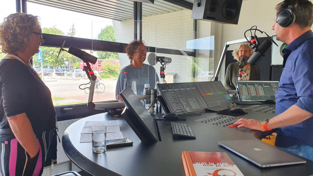 People Power foto programmering