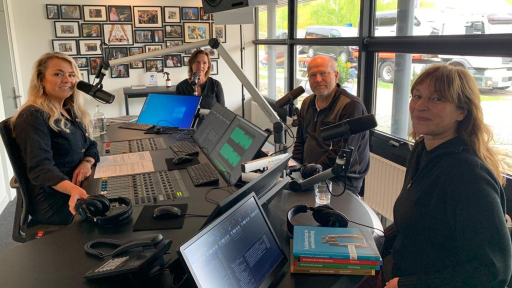 Let's Talk Business Noordhoff in de studio