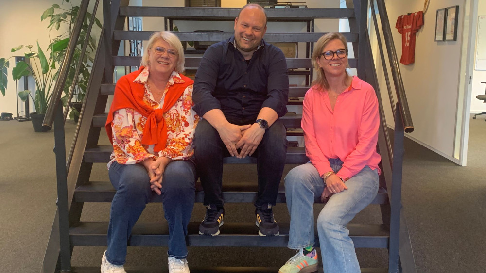 Let's Talk Business - Diana van Galen Last en Sonja Poortman van Ir Olav's Globetrotters 080524