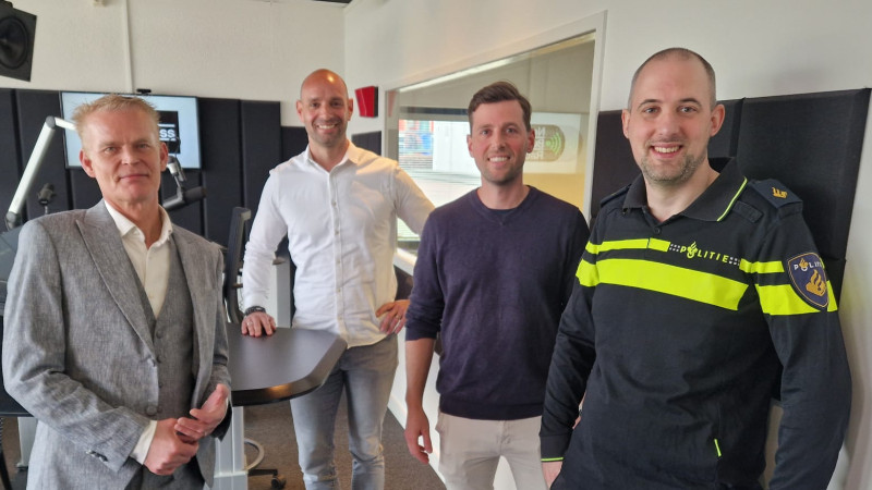 Smart Mobility Marco Marechal, Geert-Jan Staal, Max van Meerten, Daan Groenink 3