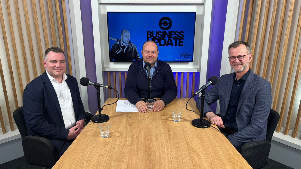 Business Update EFAFLEX