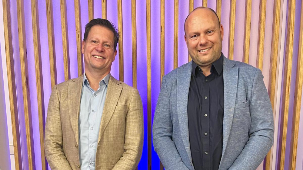 040626 Business Update InsingerGilissen