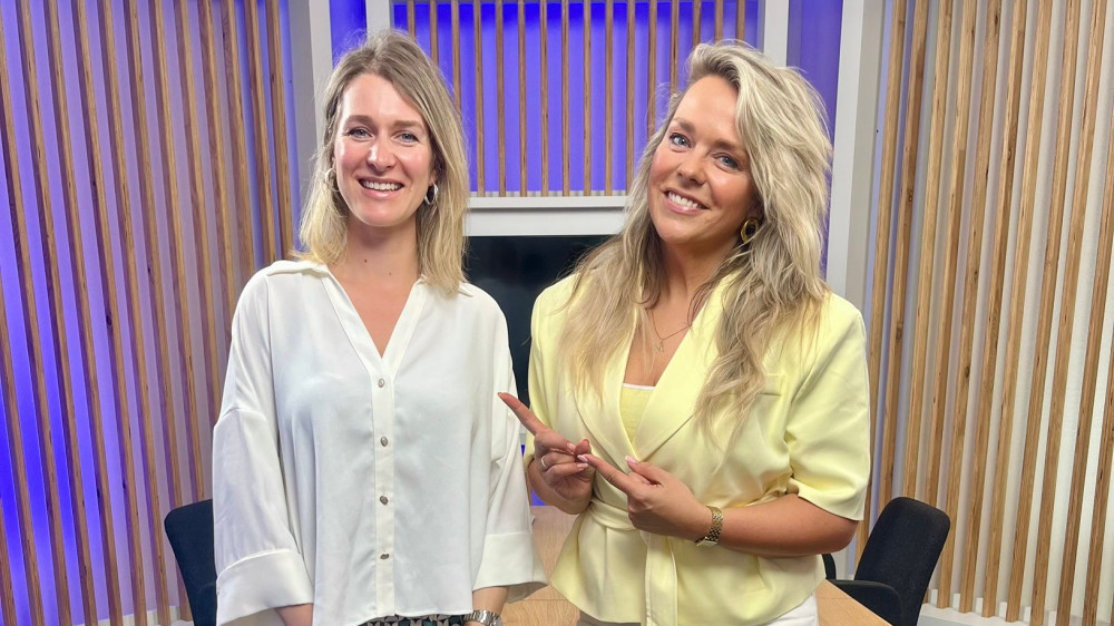 Myrthe van der Putten en Martine Hauwert