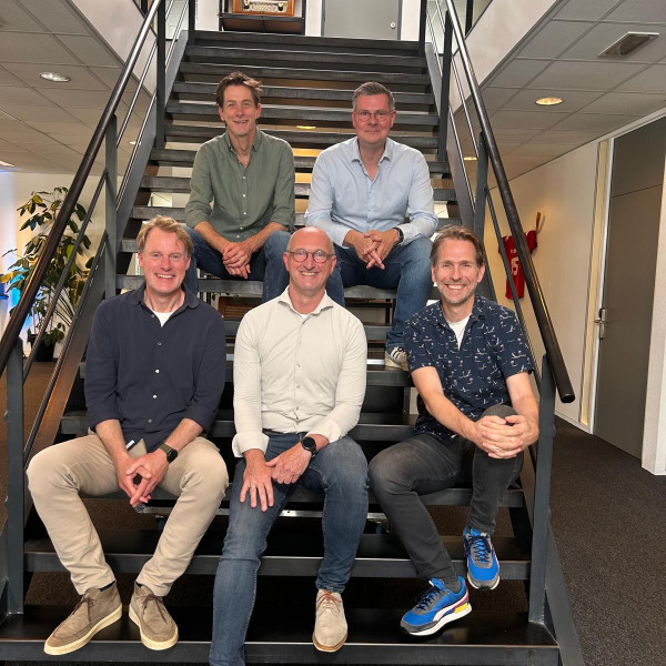 Company Challenge PVB 1706