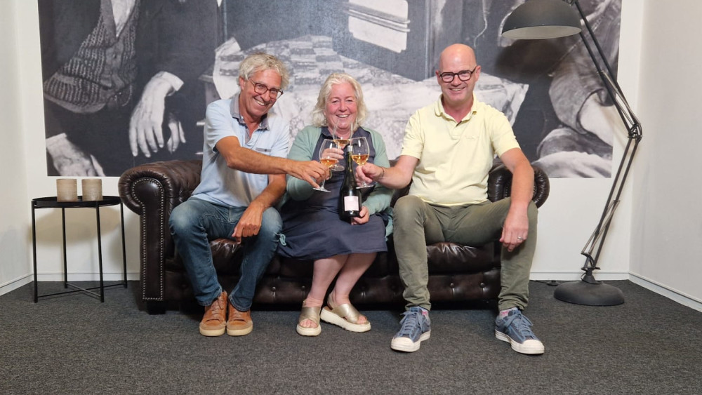 0809 MYN Netwerk Café